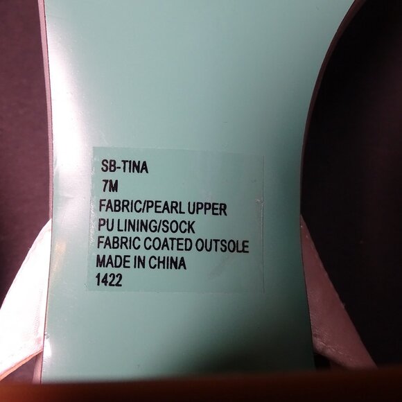 Betsey Johnson Ivory Pearl Heels - Picture 7 of 8